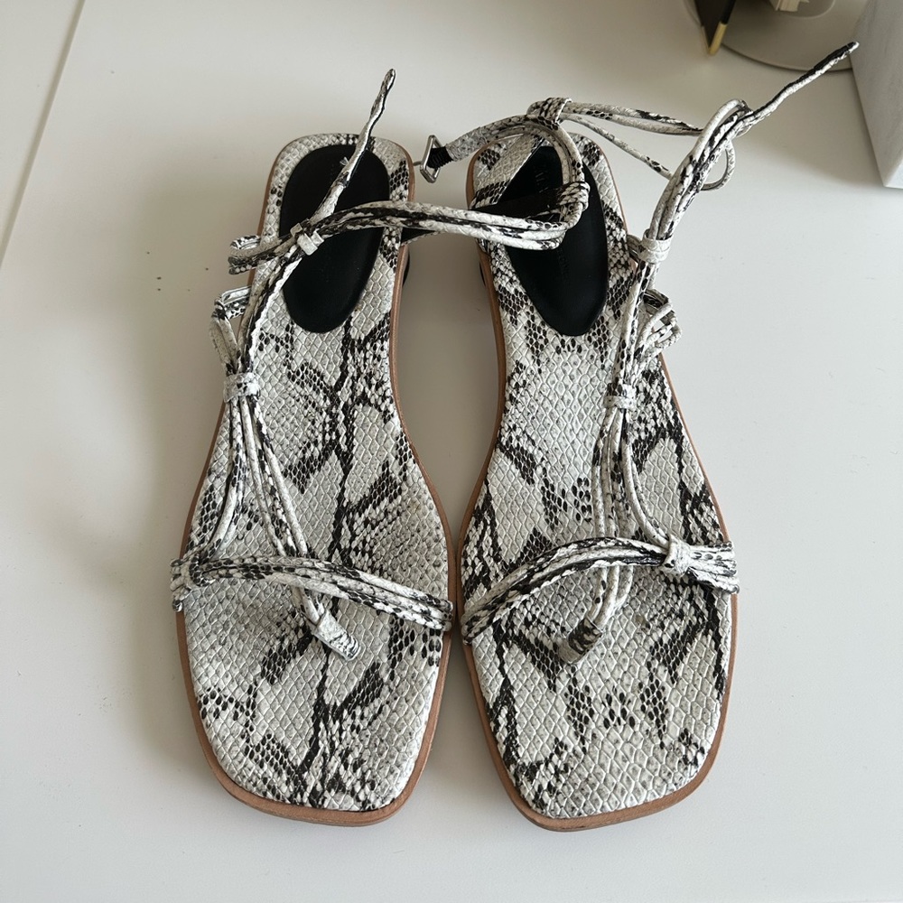 Vince Camuto Sandals